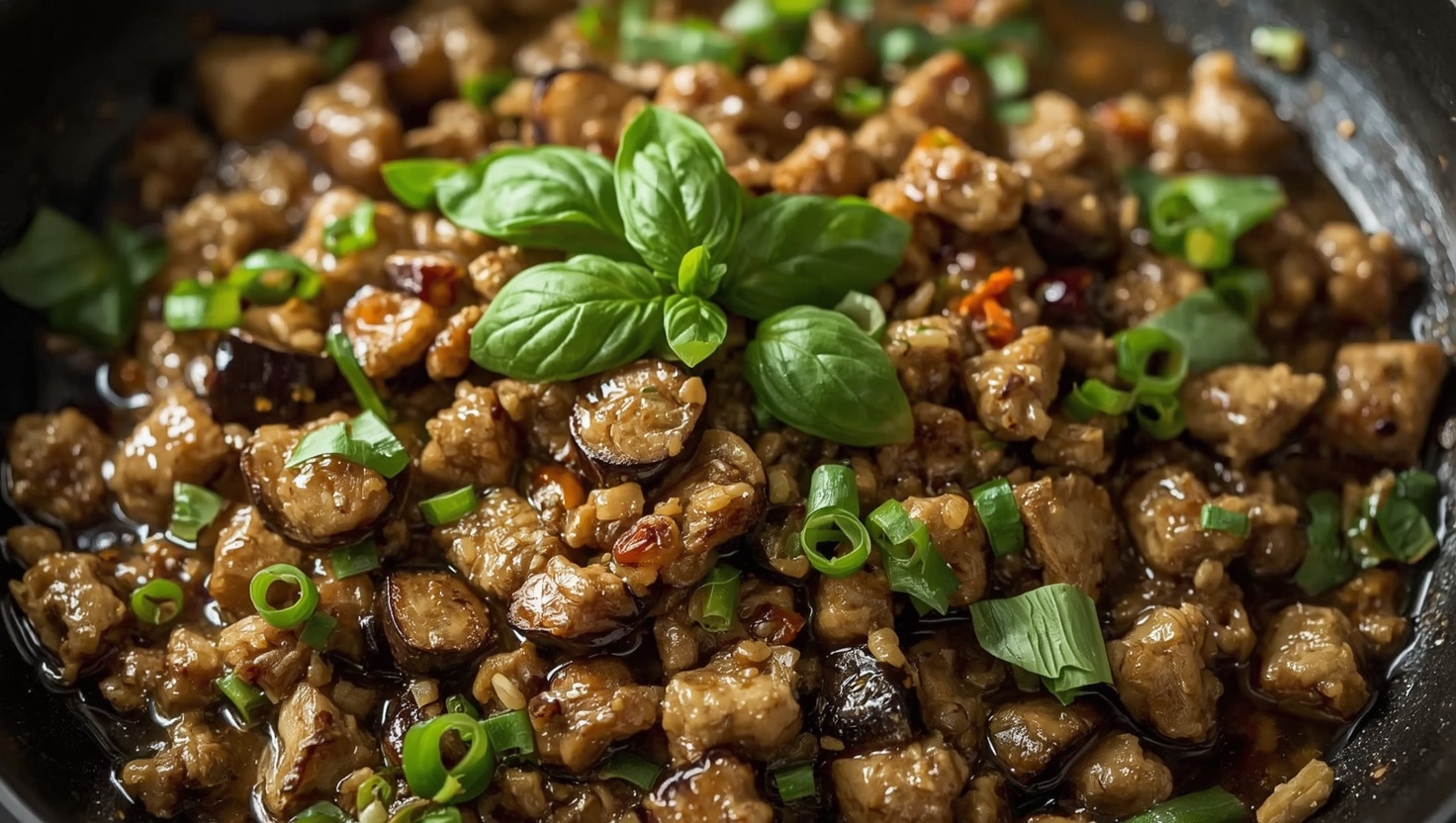 Thai Gebratene Auberginen mit Hackfleisch - Zubereitung